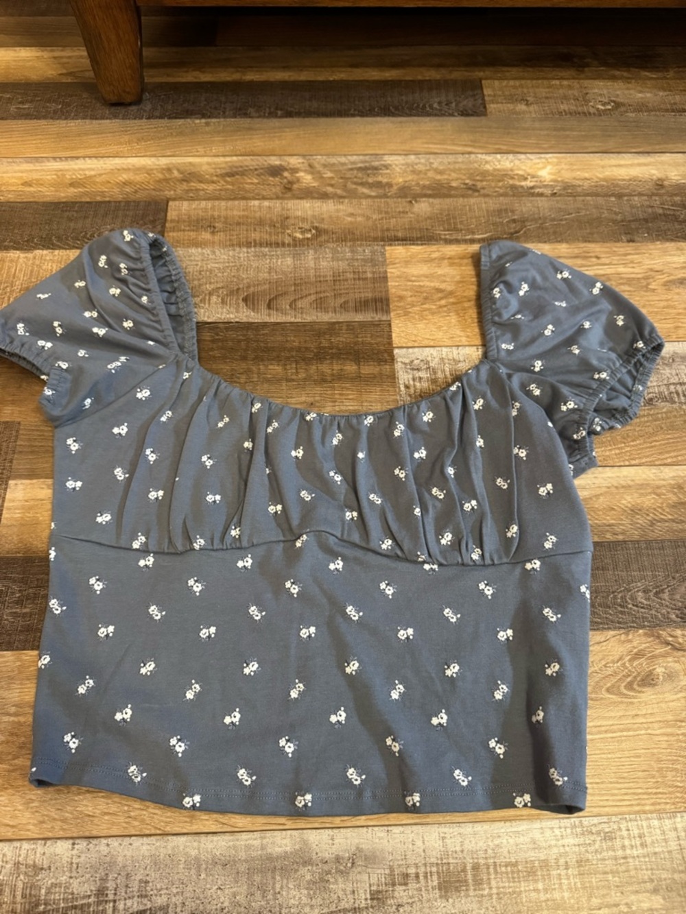Hollister Slate Blue Floral semi Off-Shoulder Crop Top